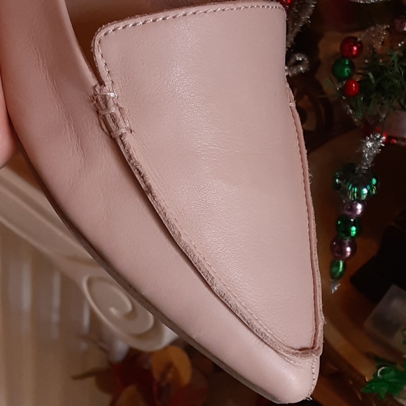 ALDO Nude Pointy Toe  Leather Flats Size 7.5 - Picture 6 of 8